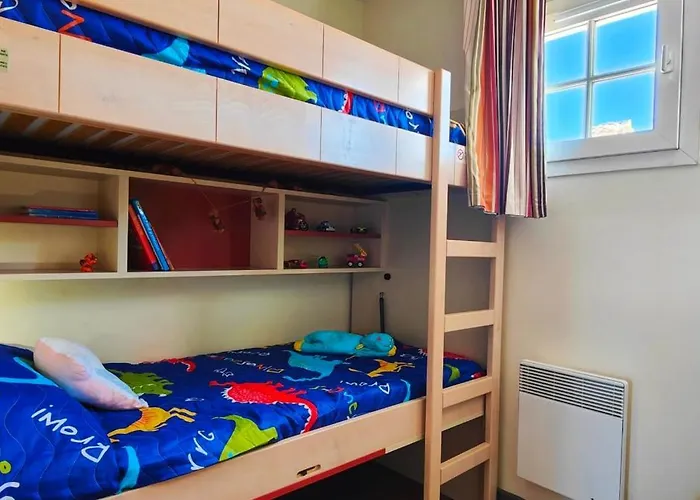 Beautiful With Ac And Swimming Pool * Saint-Raphaël